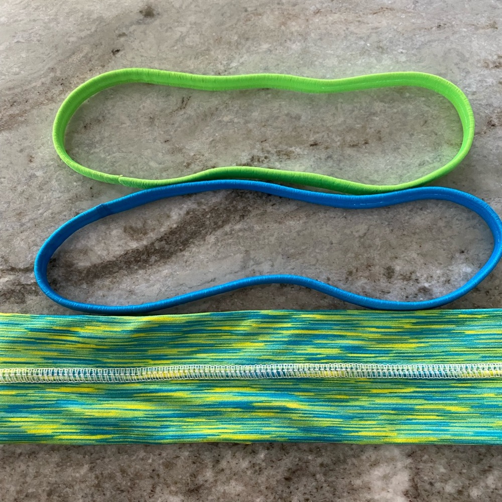 Set of 3 Athletic headbands green and blue